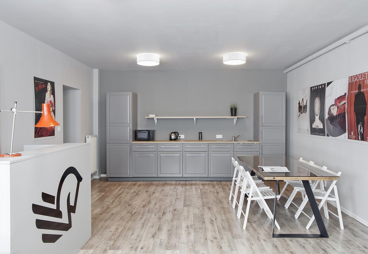 Opera Hostel 포즈난 외부 사진